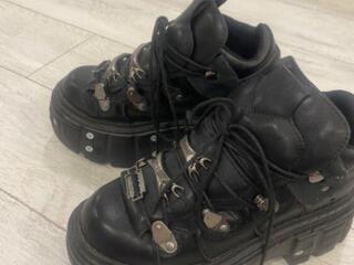 Продаю нью роки качественная копия