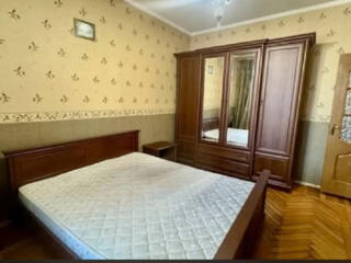 Продажа 2 комнатной сталинки в Центре с автономнім отоплением