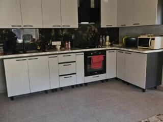 Парканы. Центр. Продаётся дом. Торг.