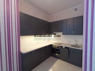 Перше здавання після ремонту. Пропонується в оренду 2-х. кімнатна, ...