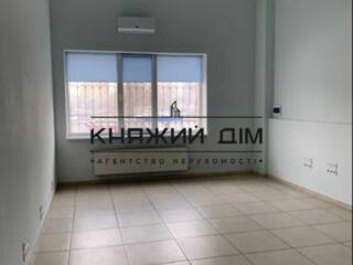 Без комиссии ! Сдается офис 360 м2 возле ТРЦ Караван, м. Минская, ...