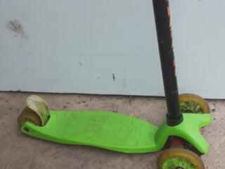 Скейт и самокат