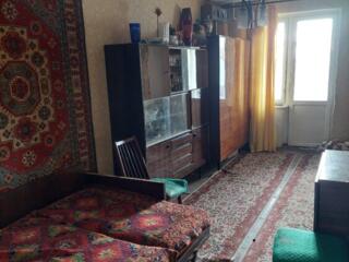 Продаю 3-х комнатную квартиру (проспект Центральный).