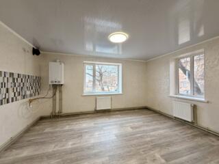 Продаж трикімнатної квартири 78 кв. м.