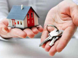 Продаётся 2-комнатная квартира, 2/3 Центр