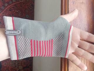 Перчатка после вывиха, перелома