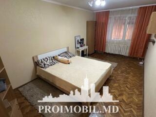 Vă propunem spre vânzare acest apartament cu 3 camere, sect. ...