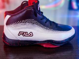 Продаю легендарные кроссовки от FILA
