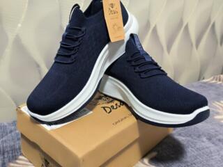 НОВЫЕ. НЕ ПОДОШЁЛ РАЗМЕР.