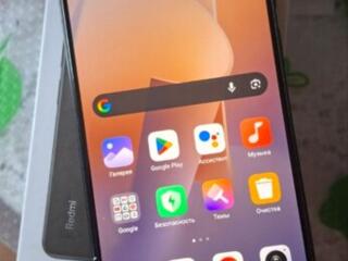 Продам Xiaomi note 11 весь комплект 1300 лей цена без торга и обмена