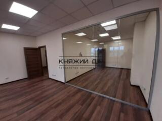 Оренда офісу в Бізнес-центрі на Подолі, вулиця Костянтинівська 75, ...