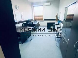 Оренда офісного приміщення метро Звіринецька - 8 хвилин пішки в ...