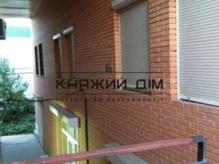 Без комиссии!Отличное помещение 65+65 кв.м. на Радиорынке,Кар.дачи,м. 