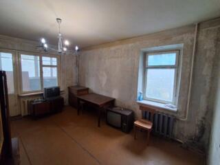 Предлагается к продаже однокомнатная квартира общей площадью 42 кв.м. 