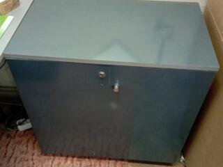 Dulap documente. Pret 580 Lei.