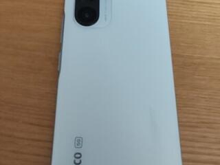 Продам poco F 3