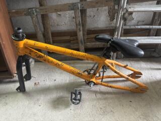 Продам дешево запчасти на бмх