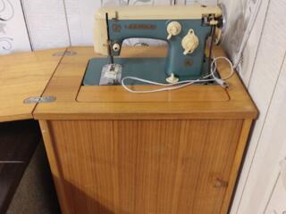 Швейная машинка