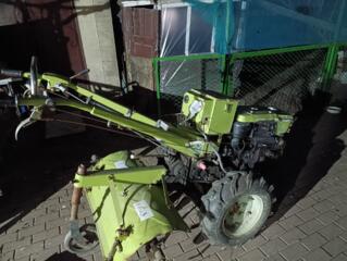 Мотоблок с водяным охлаждением Zubr 12 л. с