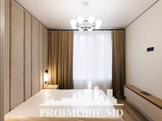 Vă propunem spre vânzare acestapartament cu 2camere și living,sect. ..