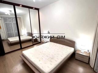 Оренда стильної 3-х кімнатної студії вул. Старонаводницька 6Б, метро .