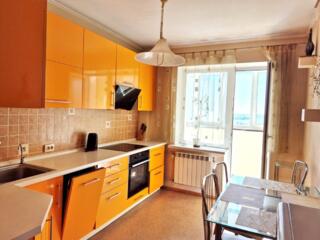 Сдается в долгосрочную аренду уютная 2-х комнатная квартира с видом ..