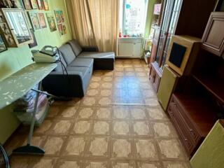 Продам 3 комнатную квартиру на Таирова.