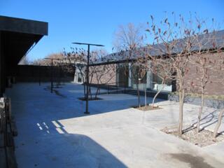 Сдаю 400м2 помещений и 1000м2 земли, под бизнес, склад или производство