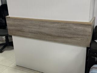 Стол рецепшн