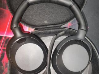 Продаю крутые наушники Sony ULT Wear
