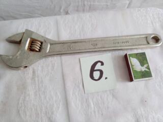 Продаю инструменты. Ключ газовый топор ножницы по металлу. Вайбер