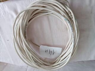 Продаю провода(телефонный телевизионный). За всё= 40 рублей. Вайбер.