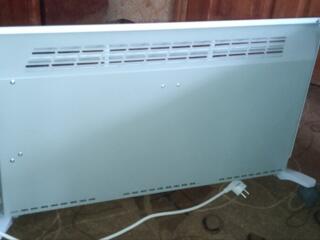 Продам конвективный обогреватель