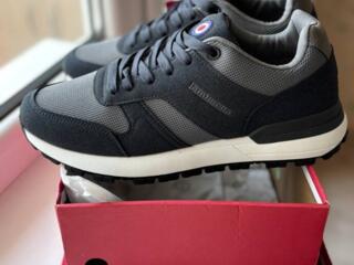 Новые мужские кроссовки 43 размера, мягкие, удобные