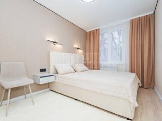 Spre vânzare apartament modern cu 2 camere și living, situat într-o ..