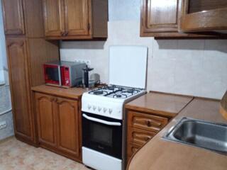 Продам кухню