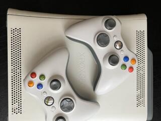 Продам Xbox360