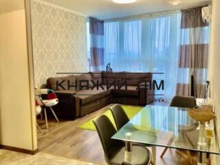 Пропонується в оренду 3-кімнатна квартира-студіо в ЖК "Либідь&quo