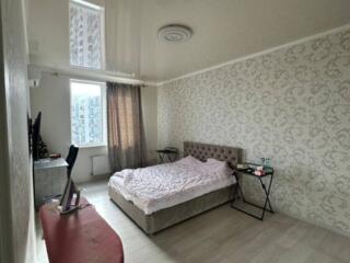 Продам 1 комнатную квартиру в Альтаир2