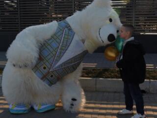 Белый медведь или большой Теди на ваш праздник