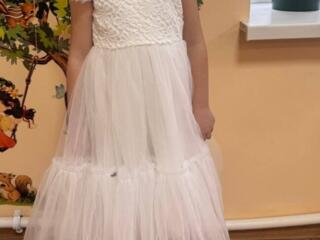 Нарядное платье для утренников