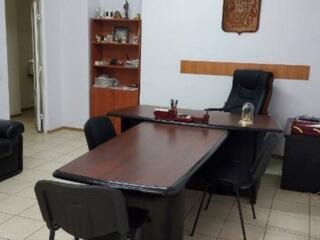 Продам коммерческое помещение на 9-ой Фонтана