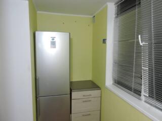 Продам квартиру, центр