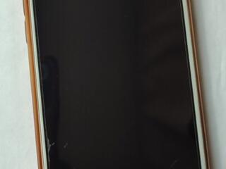 ZTE Nubia M2 4/64GB 750 р.