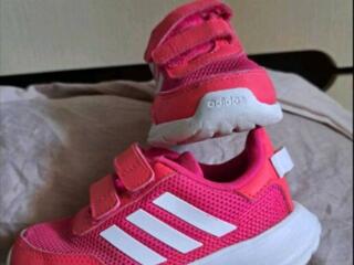 Продам детскую обувь 1-2года