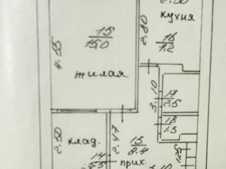 Срочно! Кировский ул. Калинина 1 ком. большая, 6/10 чешка, торг!
