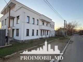 Vă propunem spre vânzare acest townhouse,or. Durlești, str. Junimii, .