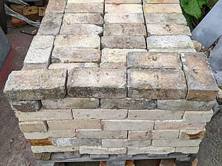 Продам огнеупорный кирпич