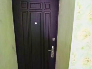 Балка комната 2/5 евро ремонт решётки новая проводка середина дома