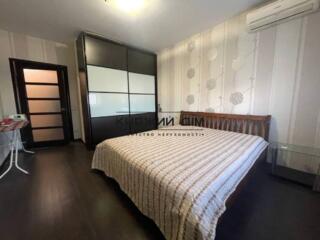 Оренда 2 кімнатної квартири на Осокорках, вул. Чавдар 5. Площа: 75 ...